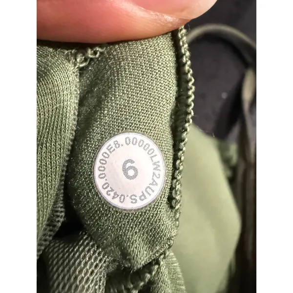 Lululemon Flow Y Bra Nulu Heritage 365 Camo Brier Sage Multi Size 6 - Image 5