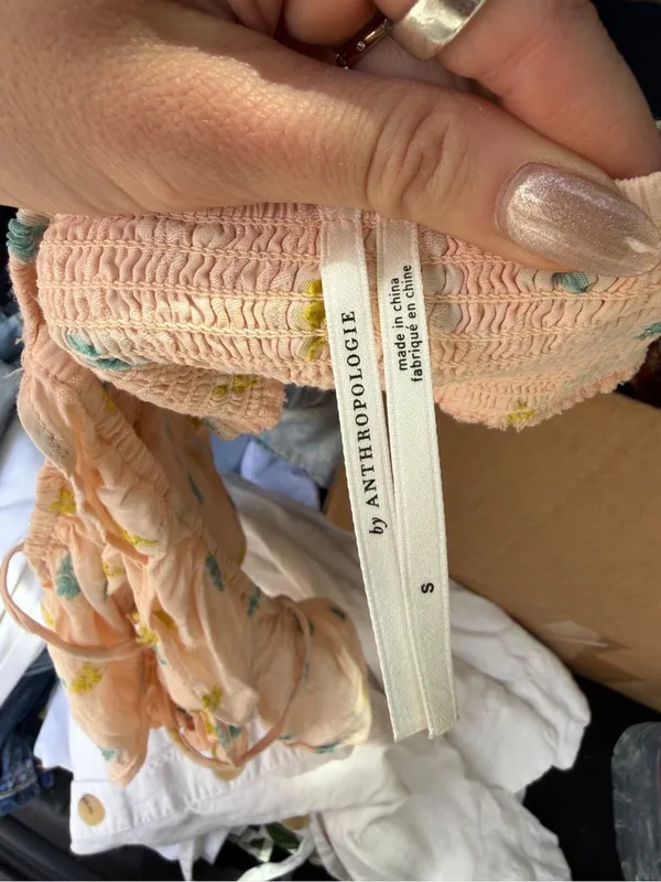 Anthropologie Cream floral bohemian maxi dress with ruffle straps and open tie back sz s #eurosummer #flowerchild #boho #weddingszn - Image 4