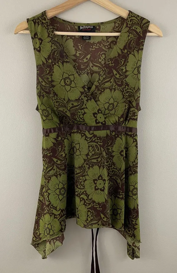 Hot Tempered Y2K Olive Green Brown Floral Paisley Mesh V Neck Asymmetrical Tank - Image 3