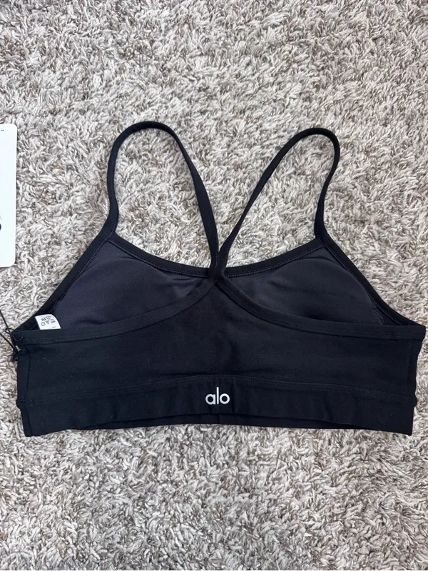 NWT Alo Yoga Black Alosoft Gratitude Bra Medium - Image 5