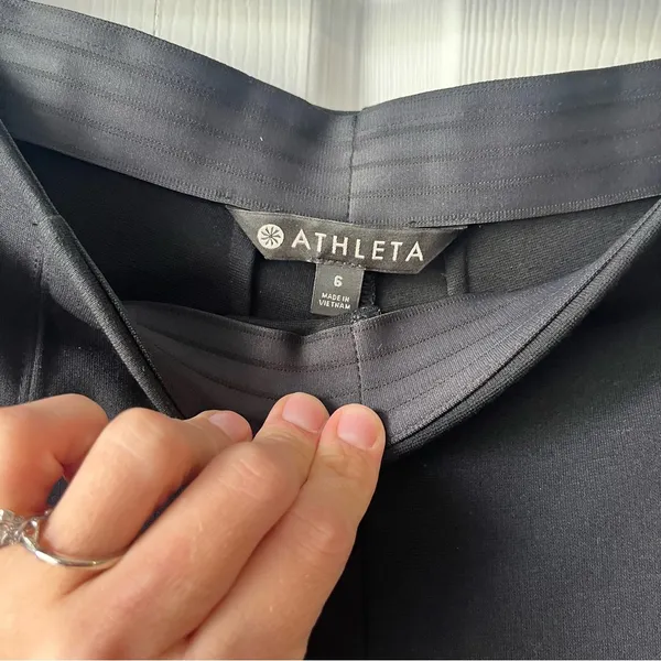 ATHLETA Black SIZE 6 Pull-On Front Seam Side Zip Work Yoga Pants High Waisted - Image 4