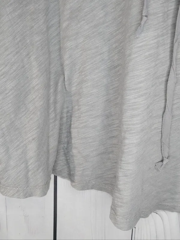 T.La Light Gray Short Sleeve Swing Casual Minimalist Athleisure Tee Tunic - Image 8