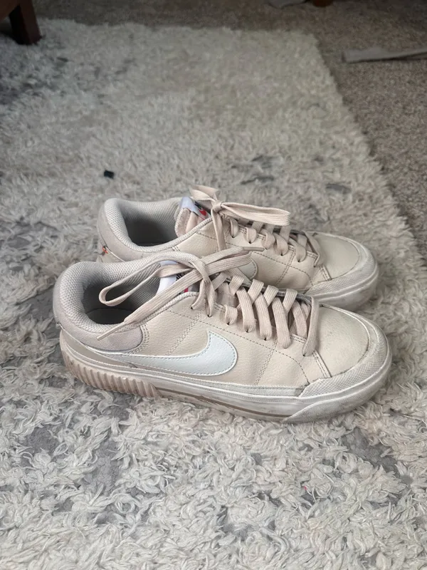 Nike Air Force 1 Low - Image 2