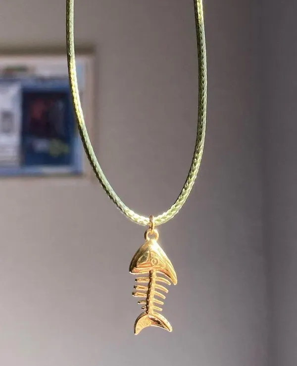 Handmade gold tone stainless steel fish bone boho funky simple necklace🌀🐟🧡 - Image 2