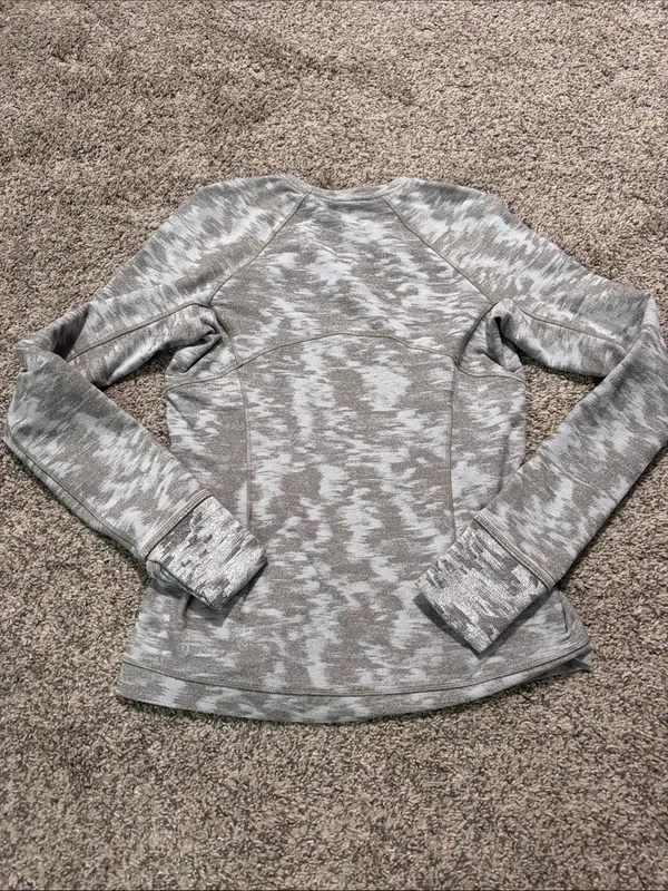 Lululemon It’s Rulu Run Pullover size 6 - Image 3