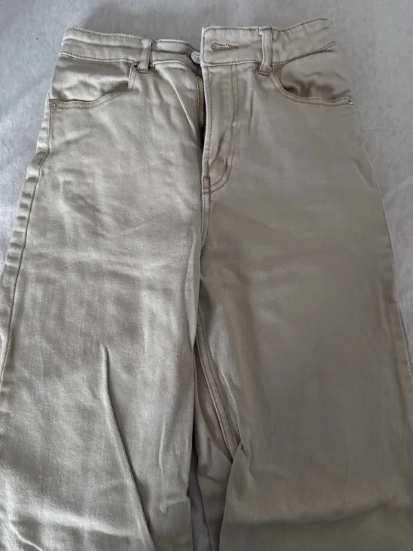 High waisted khaki H&M beige pants - Image 3