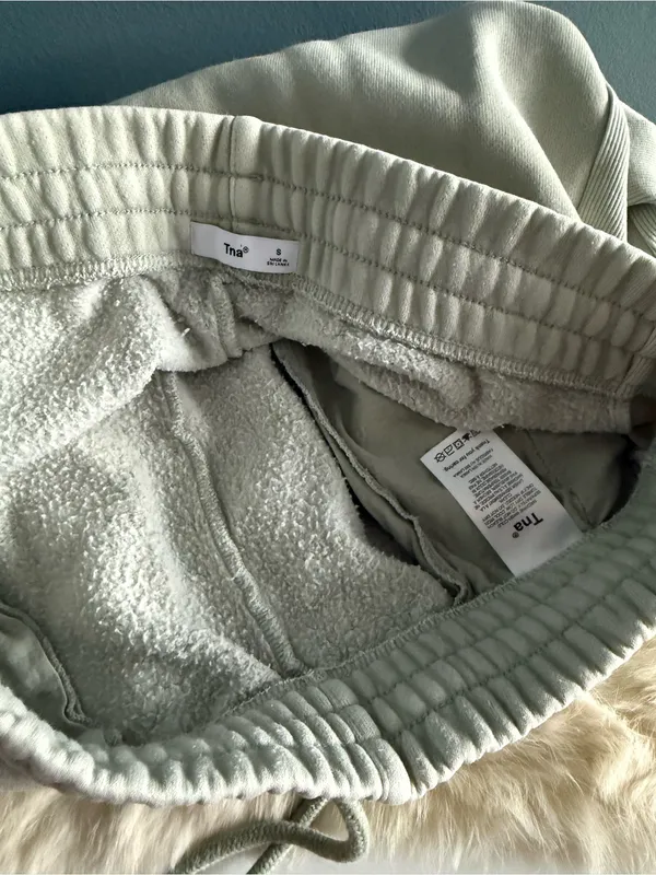 TNA Aritzia Airy Fleece Light Green Lightweight Sweatpants - Image 6