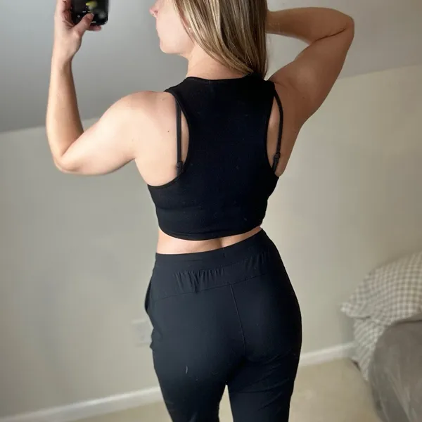 Babaton: Black High Neck Knit Crop Top - Image 4