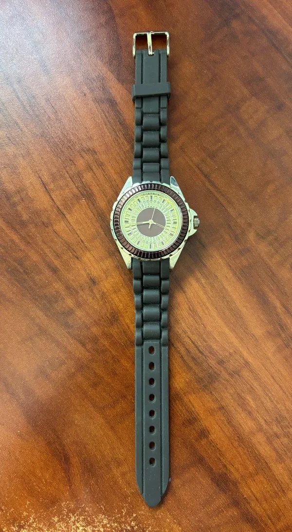Gold and Brown Watch - Image 3
