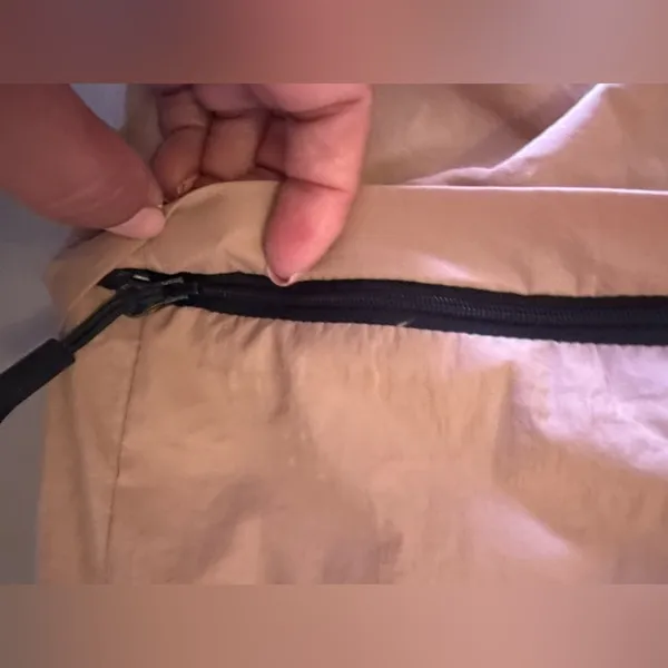 WOMENS Long CONVERTIBLE In Short HIKING PANTS Beige Large Pocket Elastic Tie - Image 7