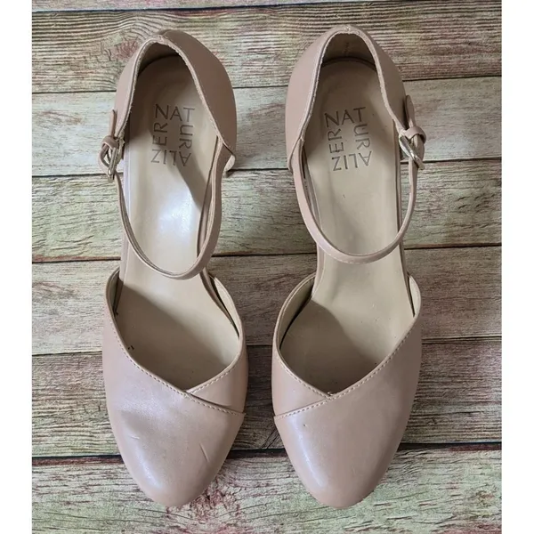 Naturalizer Bandele Nude Taupe Neutral Mary Jane Heels Womens 8.5M Block Heel - Image 2