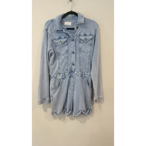 Z Supply Coyote Soft Cloth Denim Look Terry Cloth Romper Size Medium - Image 2