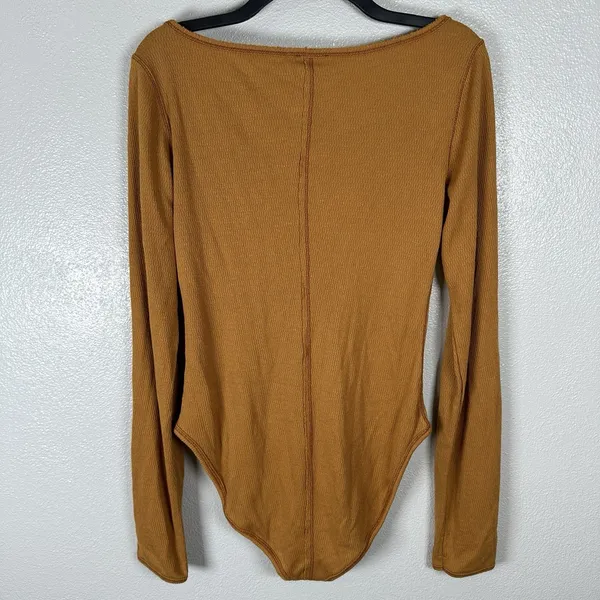 Free People Intimately Sloane Henley Bodysuit Sz Medium Snap Thumbholes Mustard - Image 4