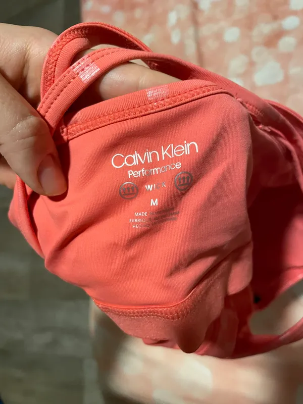 Calvin Klein performance crop top built in bra - Image 3
