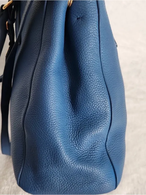 Prada Vitello Diano Tote Bag - Image 10