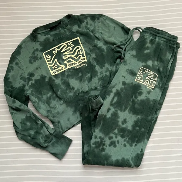 Keith Haring Tie-Dye Pop Art Sweatsuit Sweatshirt & Joggers - Image 2