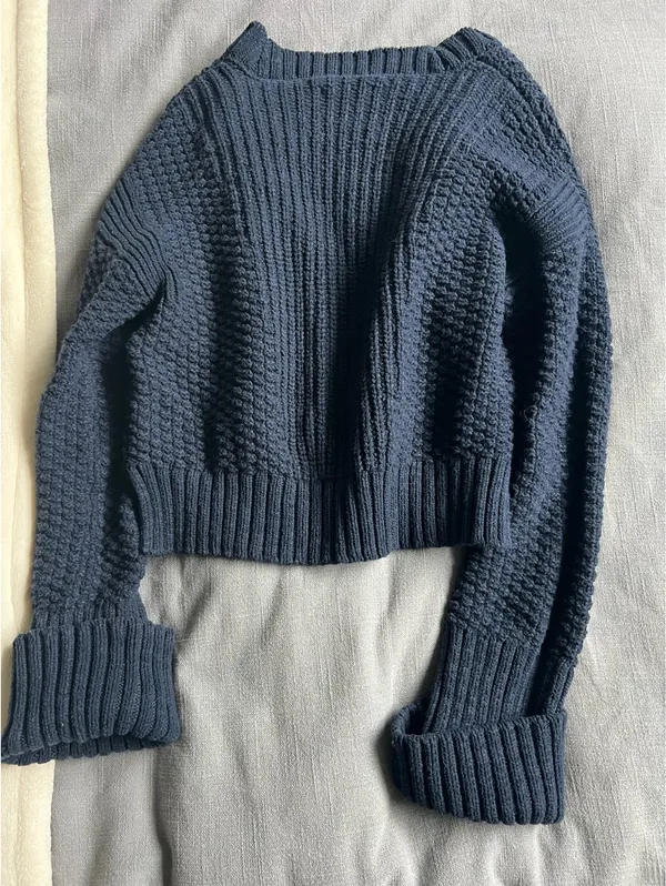 Abercrombie Cardigan Sweater - Image 3