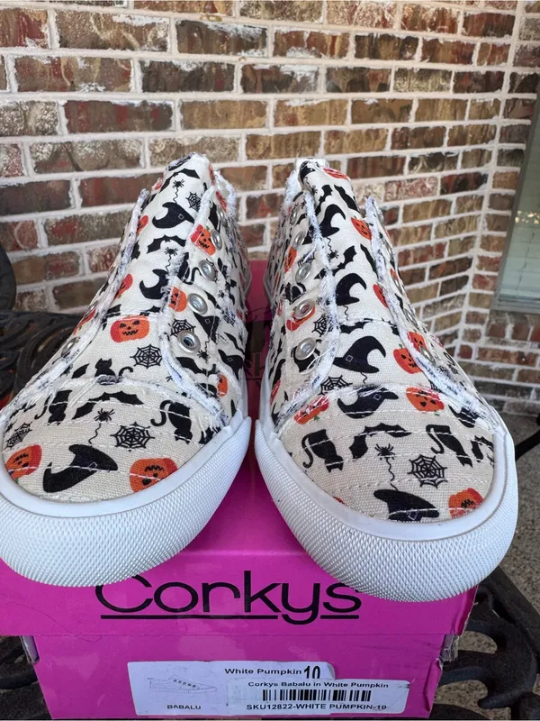Corkys Babalu White Pumpkin Canvas Slip-On Women’s Size 10 Sneakers NIB - Image 4