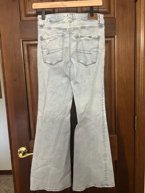 Super High-Waisted Light Wash Flare Jeans — Size 4 Short - Image 2