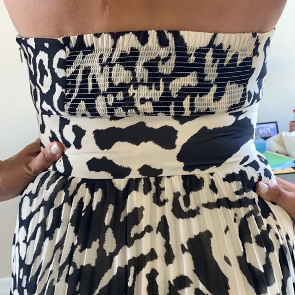 Eliza J Dress 4 Black & White Excellent Used Condition w/ Sash - Image 9