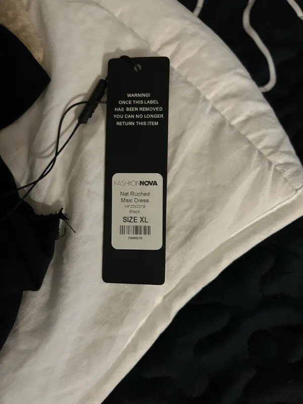 Fashin nova maxi dress - Image 5