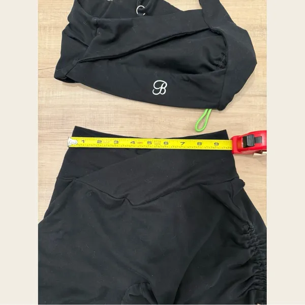 Bombshell Sportswear Toggle Set! - Image 4