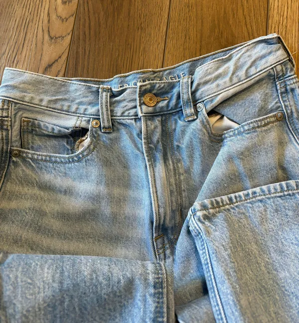 Outfitters Mom Jeans - Image 2