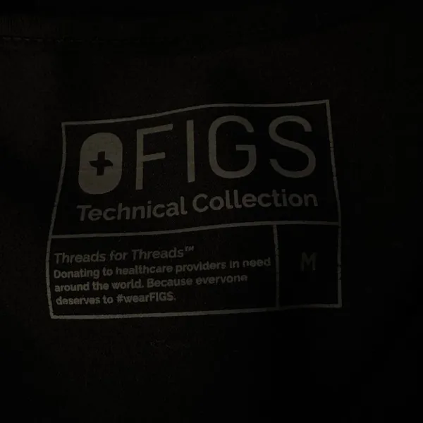 FIGS Medium Scrub Top Technical Collection V-Neck Short Sleeves Pockets Womens - Image 6