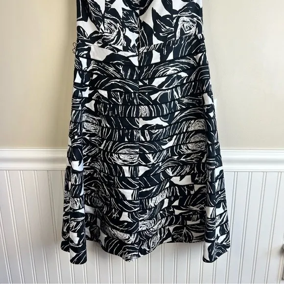 White House Black Market Floral Strapless Tiered Rose Print Mini‎ Dress Size 4 - Image 14
