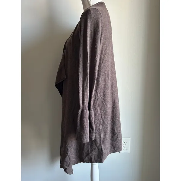 Moth by Anthropologie Wool and Cashmere Blend Plum Purple Cardigan Size M - Image 3