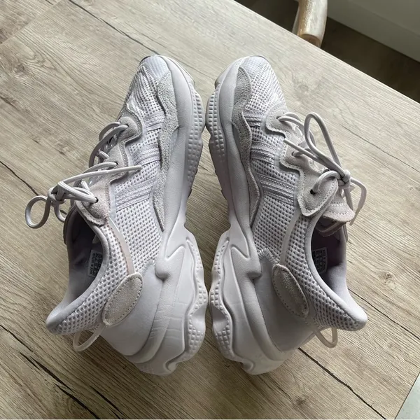 Ozweego Womens Shoes Sneakers - Image 3
