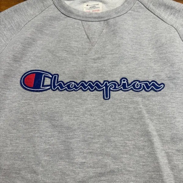 Champion Women Grey Athletic Apparel Crewneck Sweatshirt‎ Size Medium - Image 2