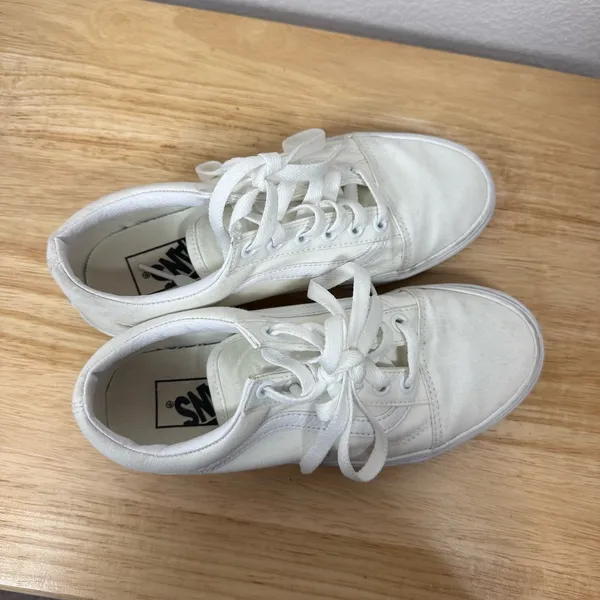Vans Women’s Old Skool Sneakers in True White Size 6 - Image 6