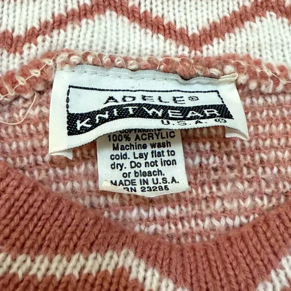 Adele Knitwear vintage white pink rose knit sweater women’s size large - Image 6