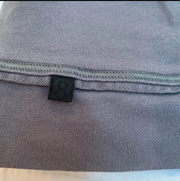 gray long sleeve - Image 2