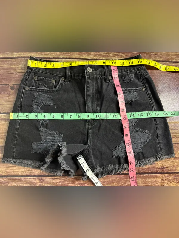 American Eagle Outfitters Black Distressed High-Rise Jean Shorts Size 2 - Image 3