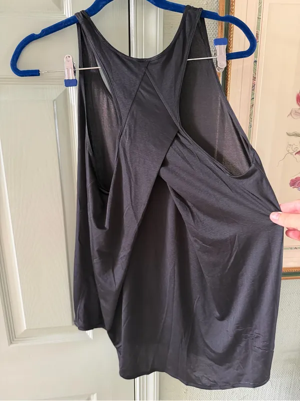lululemon athletica Black Scoop Neck Performance Tank - Image 3