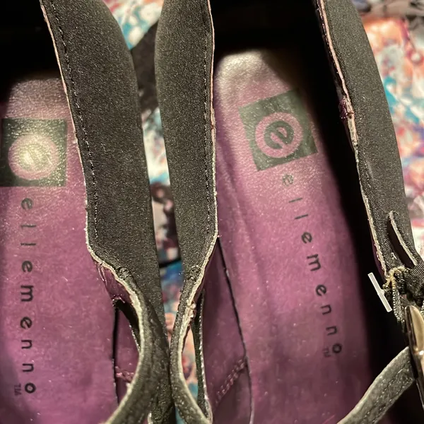 Hocus pocus perfect Vintage Mary Jane’s with purple soles and curved 3 in heels - Image 3