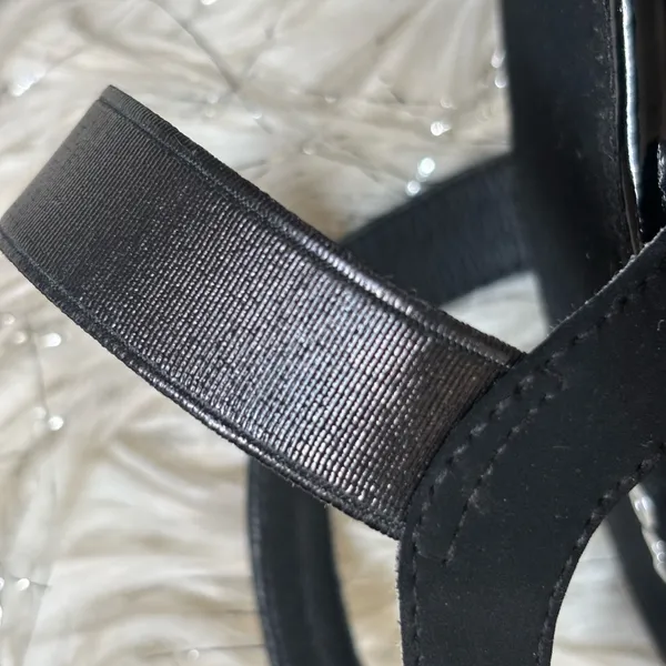 Mochi‎ Black Women's Synthetic Sandals 2” Size 39 - Image 10