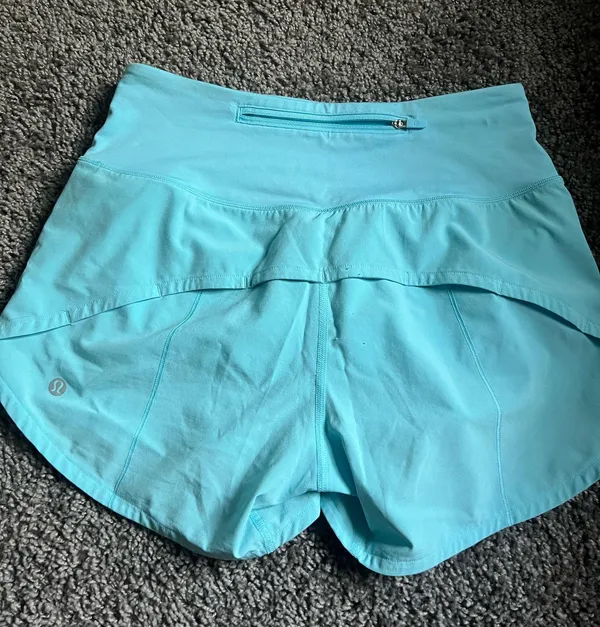 Lululemon Shorts Speed Up - Image 2