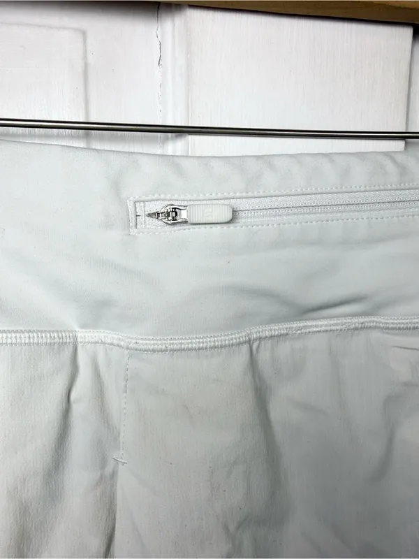 Lululemon Pace Rival Skirt (Tall) *4-way Stretch White W2527 Sz 6 - Image 9