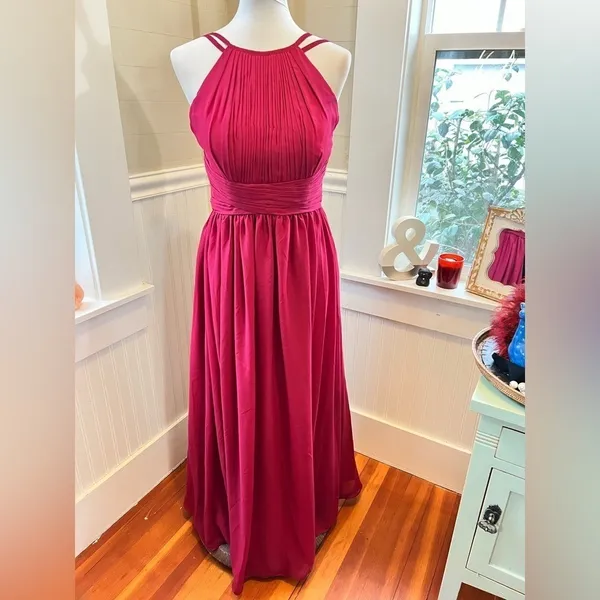JJ's House Berry Chiffon Pleated A-Line Floor-Length Bridesmaid Dress S/M - Image 2