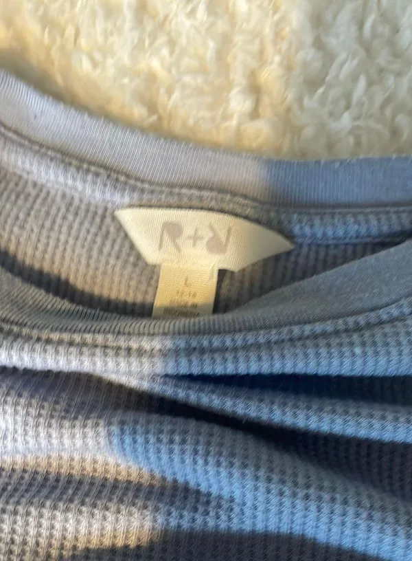 Thin Waffle Fabric Long Sleeve Blue - Image 2