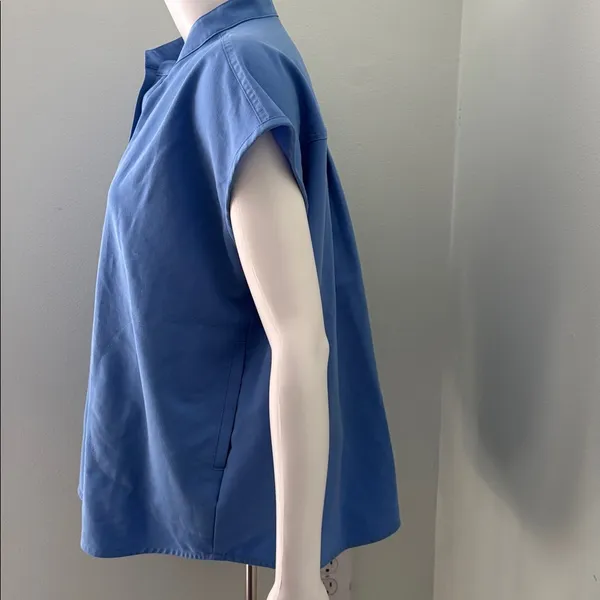Figs Blue Rafaela Scrubs Top Small - Image 5
