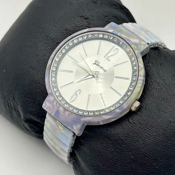 Geneva Pastel Iridescent Watch with Crystal-accented Bezel Working New Battery - Image 2