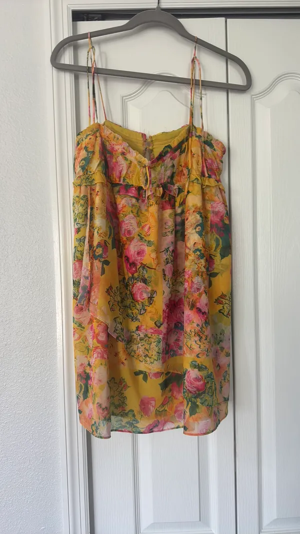 Yellow Floral mini dress Size M - Image 2
