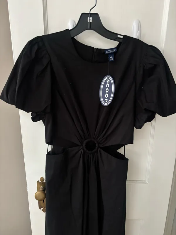 Scoop Maxi Dress Black Cutout - Image 2