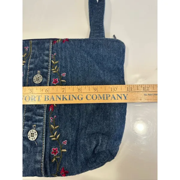 Vintage Handmade Blue Jean Purse Floral Embroidery Pocket Zip Close Boho Hipster - Image 4