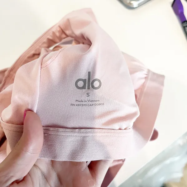 Alo Yoga Ribbed Cropped Butterfly Long Sleeve Tee Ballet Pink Small - Image 3