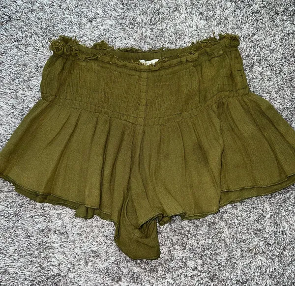 Free People smocked shorts - Image 3